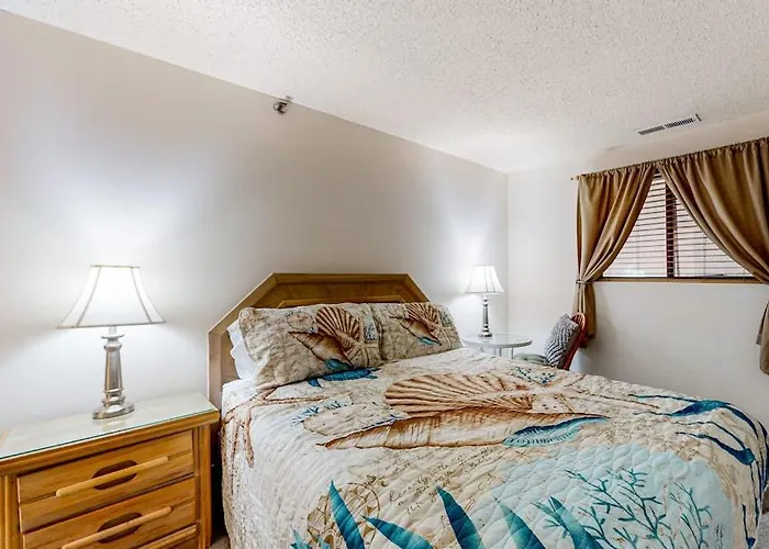 Holiday home Sandy Square 305