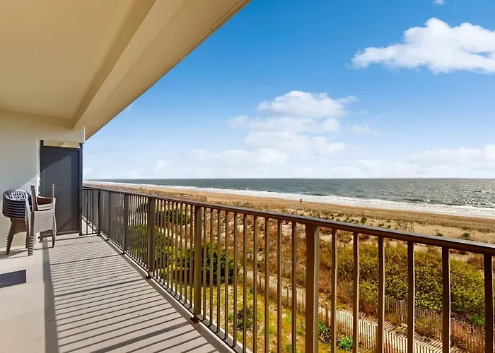 Sandy Square 305 Holiday home *