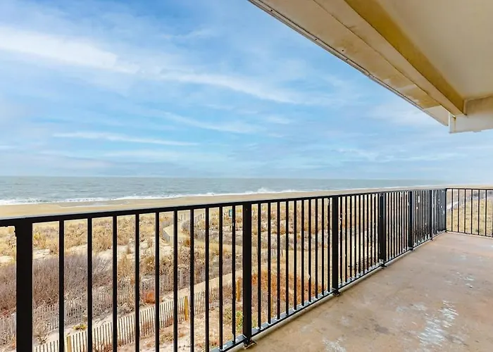 Holiday home Sandy Square 305 *