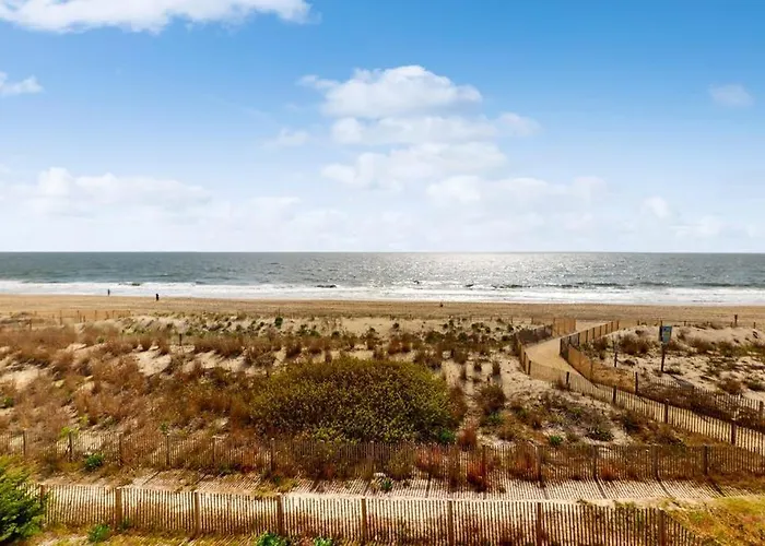 Sandy Square 305 Holiday home